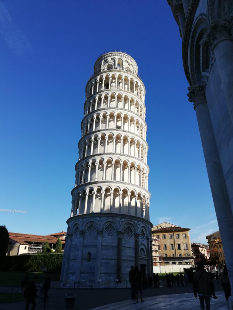 pisa ピサの斜塔