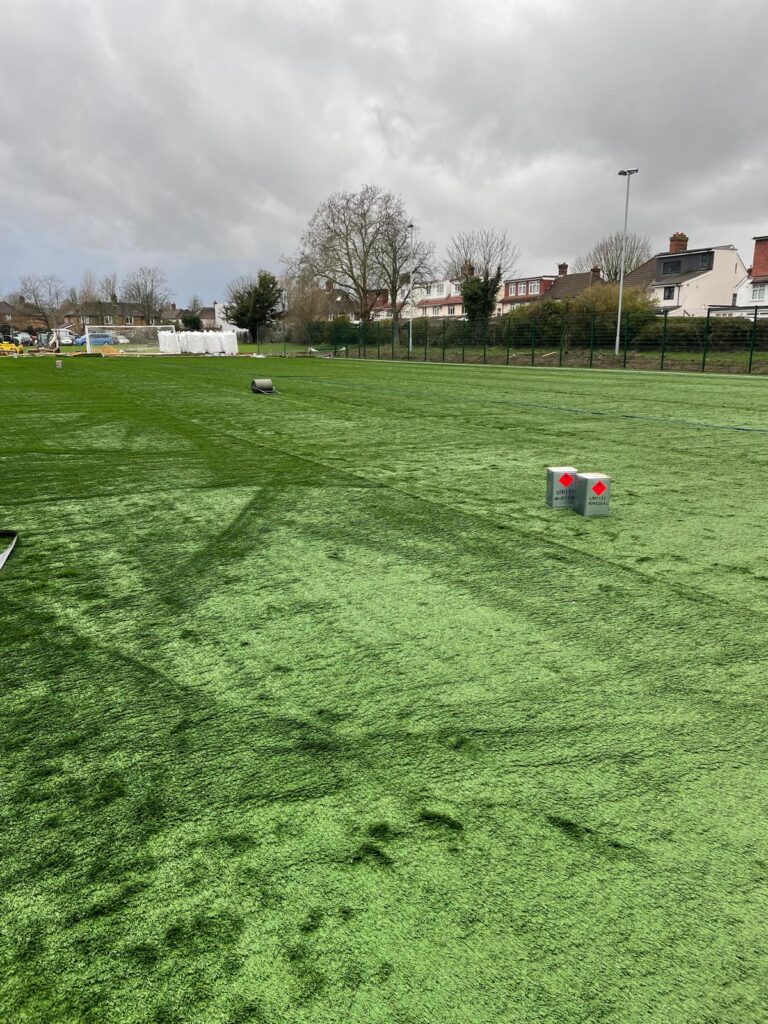 人工芝, サッカー, フィールド, 施工中, soccer, field, artificial turf